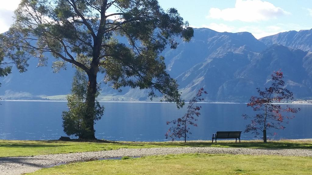 The Camp - Lake Hāwea Exteriör bild